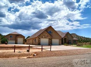 992 Homestead Dr N, Dammeron Valley, UT 84783