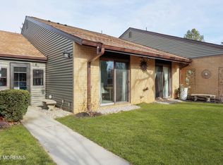 4 Dickinson Court, Red Bank, NJ 07701