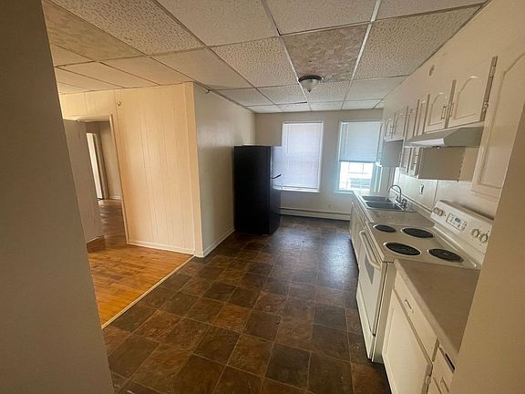 2nd image of 2323-2337 S 5th St #2346-5