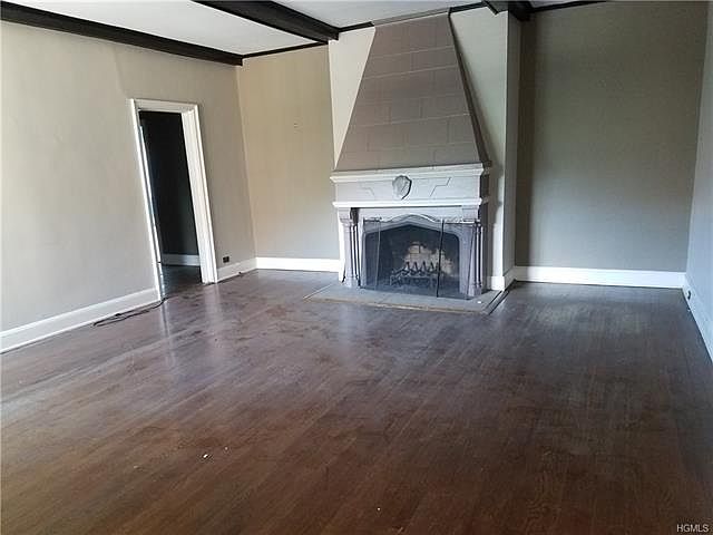 1st image of 295 N Broadway APT 59