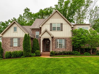 1092 Summerstar Cir, Gallatin, TN, 37066