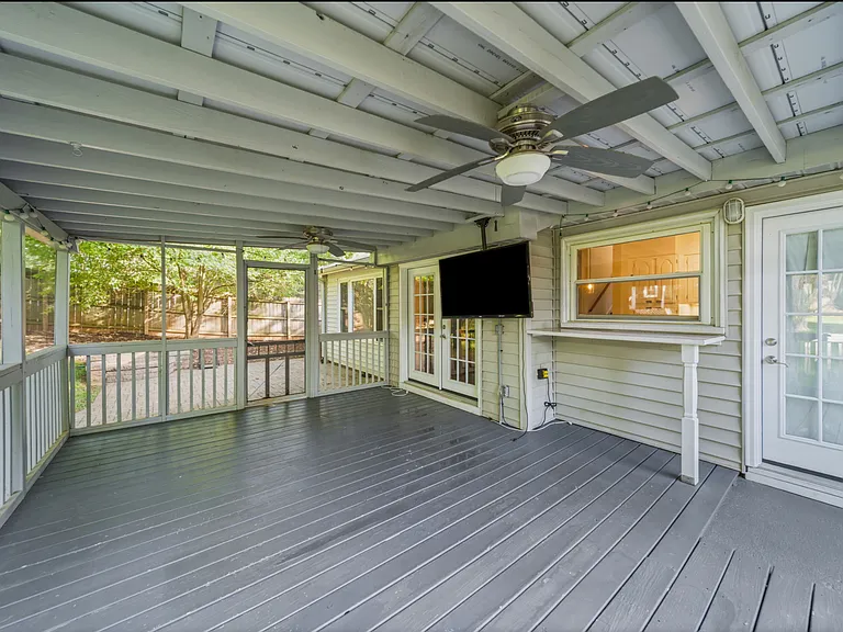 4220 Firwood Ln — Photo 23