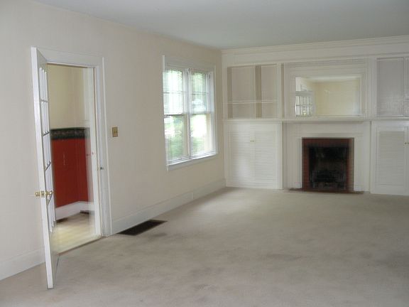 5th image of 4309 Birchwood Ave