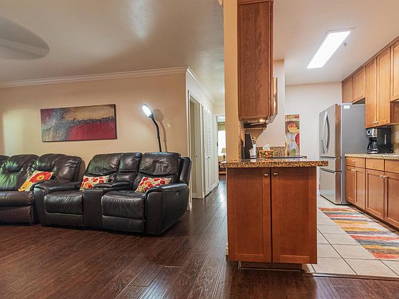 3rd image of 13343 Rancho Penasquitos Blvd Unit B105