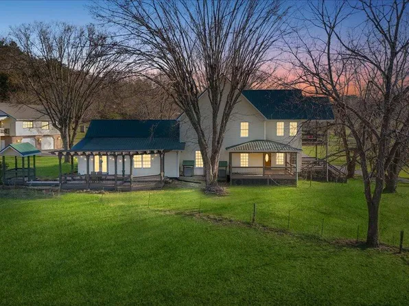 225 Mary Lamons Rd, Afton, TN 37616