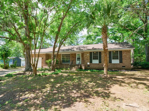 106 Kent Cir, Ladson, SC 29456