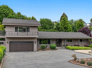140 Greenbrier Dr, Aptos, CA 95003