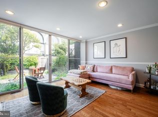 352 N St SW, Washington, DC 20024