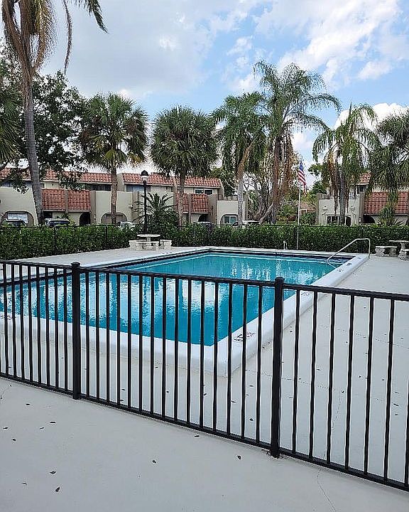 1st image of 269 Jacaranda Dr #269