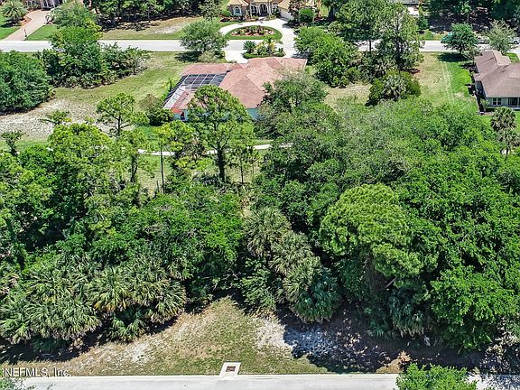 4th image of 11 Old Oak Dr N