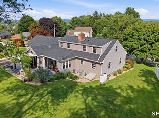 1 Webster Heights, Cromwell, CT 06416