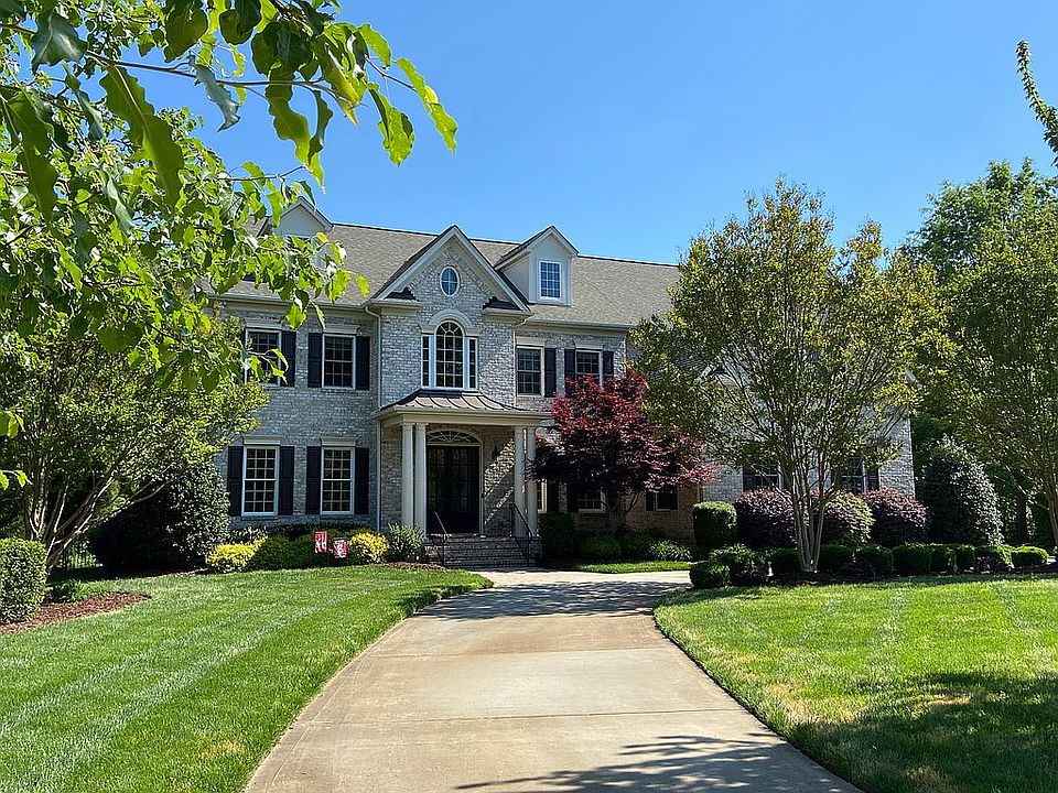 1st image of 8702 Calumet Farms Dr
