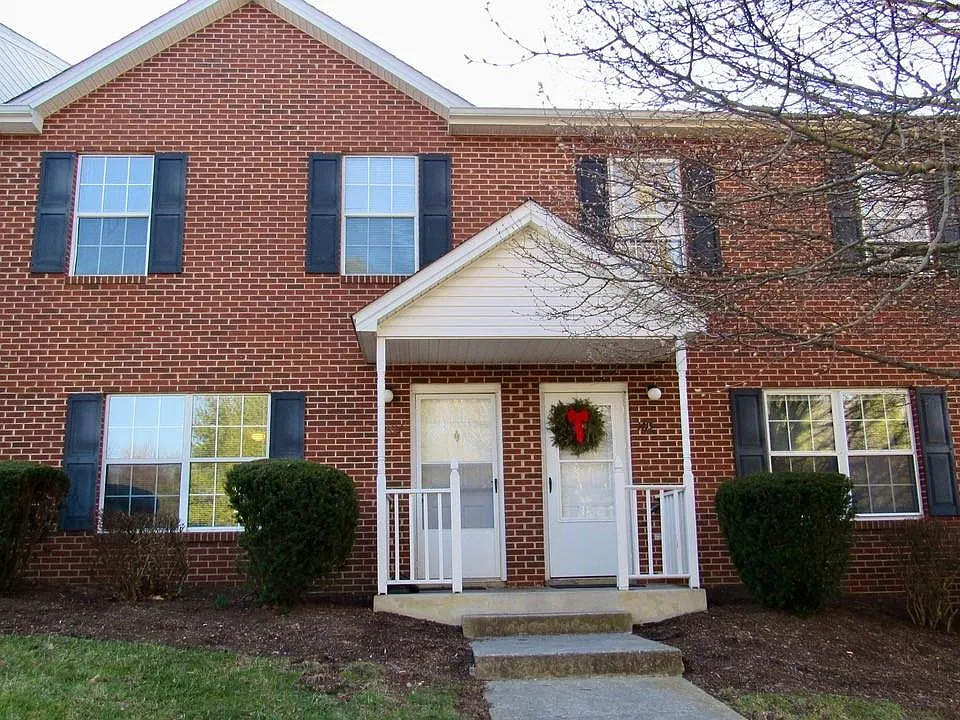 1413 Jennifer Dr