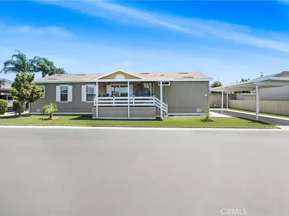 307 S Smith Ave Trailer 17, Corona, CA 92882