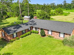 212 Linwood Rd, Jesup, GA 31545