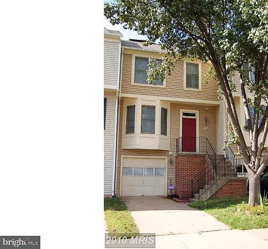 14718 Grobie Pond Ln, Centreville, VA 20120 Zillow