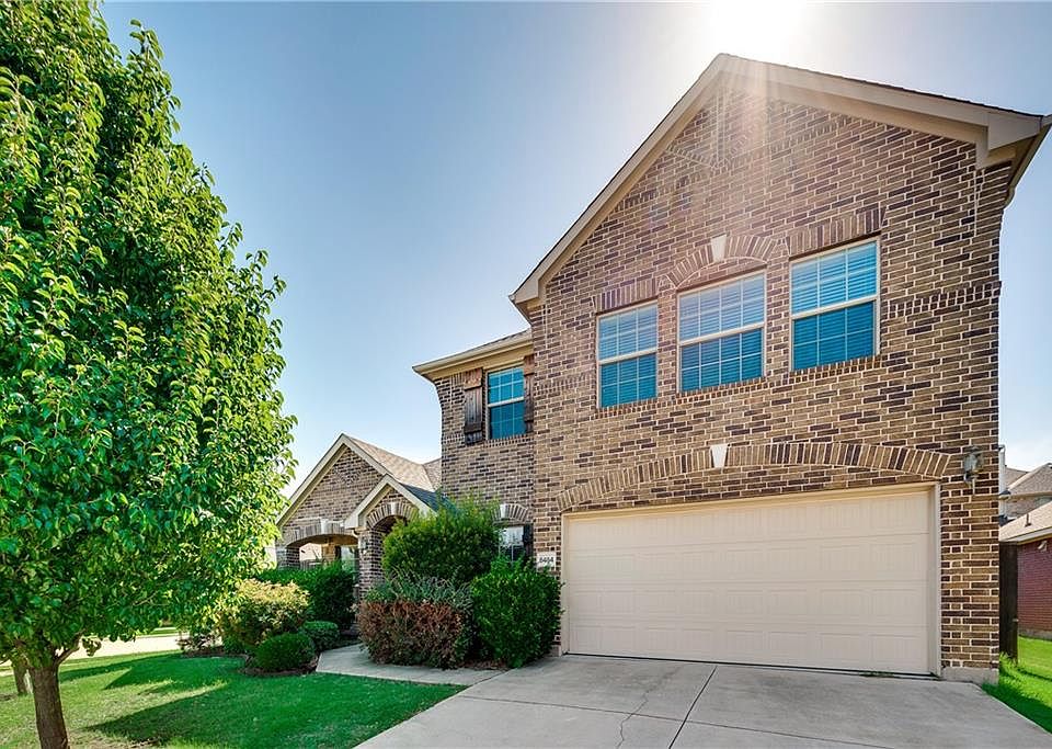 1st image of 8484 Davis Dr
