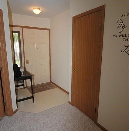5th image of 353 Retreat Ln #353