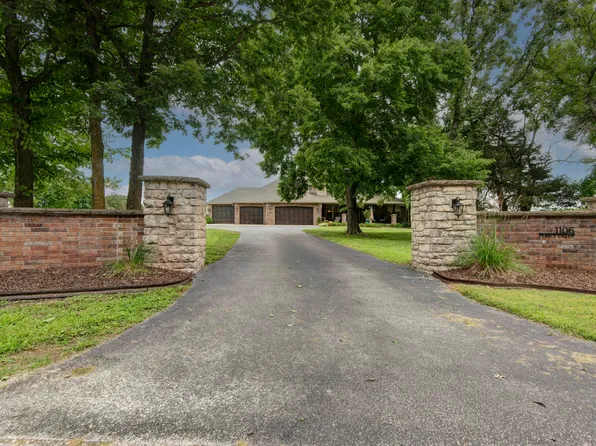 1106 N Pebble Creek Drive, Nixa, MO 65714