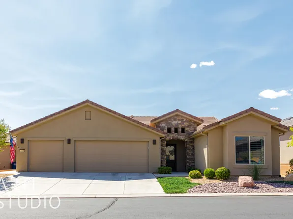 1501 W Grapevine Dr, St George, UT 84790
