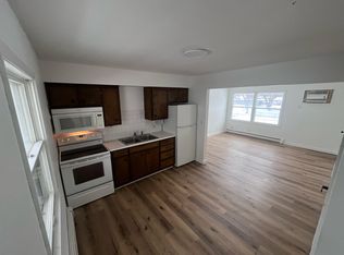 704 E 14th St #4, Atlantic, IA 50022