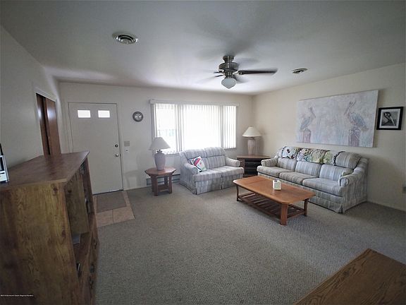 4th image of 22 Sutherland Ct