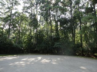 3 W Forest Ct, Conroe, TX 77384