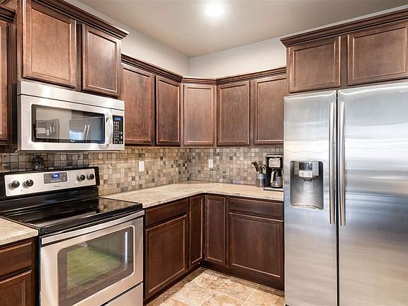 5th image of 3109 Timberline Dr