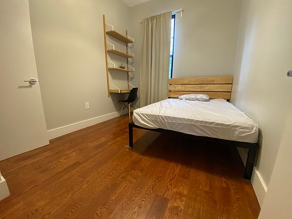 5th image of 1277 Jefferson Ave #2R