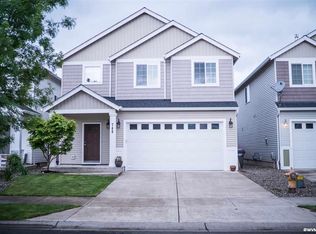748 Morning Glory Dr, Independence, OR 97351