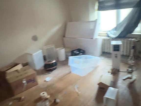 2nd image of 50 Glenwood Ave APT 103