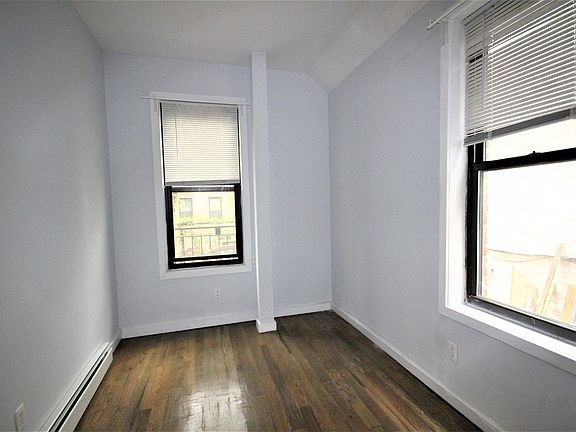 3rd image of 321 Eldert St #L2