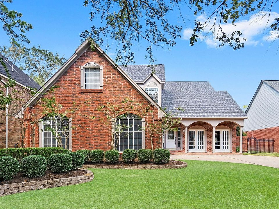 1st image of 2814 Lake Colony Dr