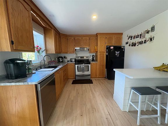 5th image of 14 Roberts Drive