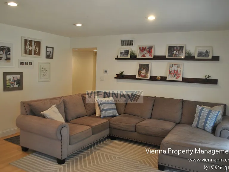 2913 Kerria Way — Photo 11