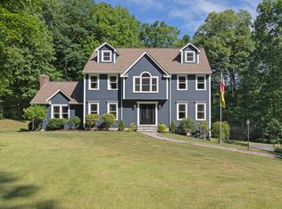 51 Wolf Pit Rd, Southbury, CT 06488