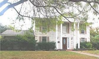 2nd image of 5910 Fenway Dr