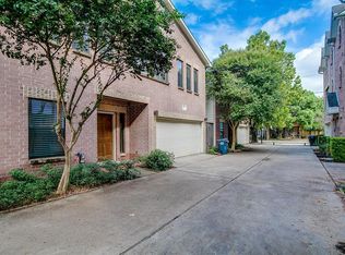 5659 Larkin St, Houston, TX 77007