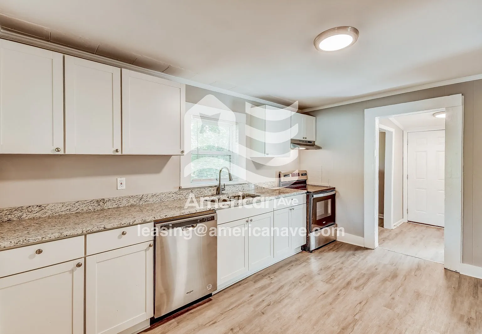 2 bed, 2.0 bath, 881 sqft, $1,250 — Photo 4