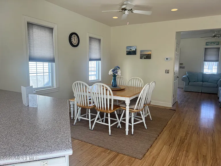 327 Woodland Ave — Photo 10