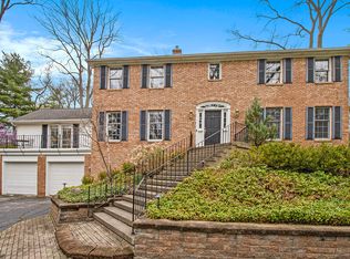 862 Belfield Cir, Ann Arbor, MI 48104