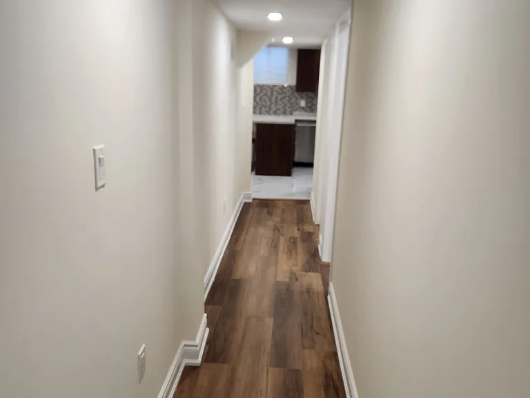 62 Pineway Pl #LOWER — Photo 11