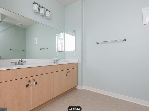 3rd image of 3201 Saint Paul St Unit 314