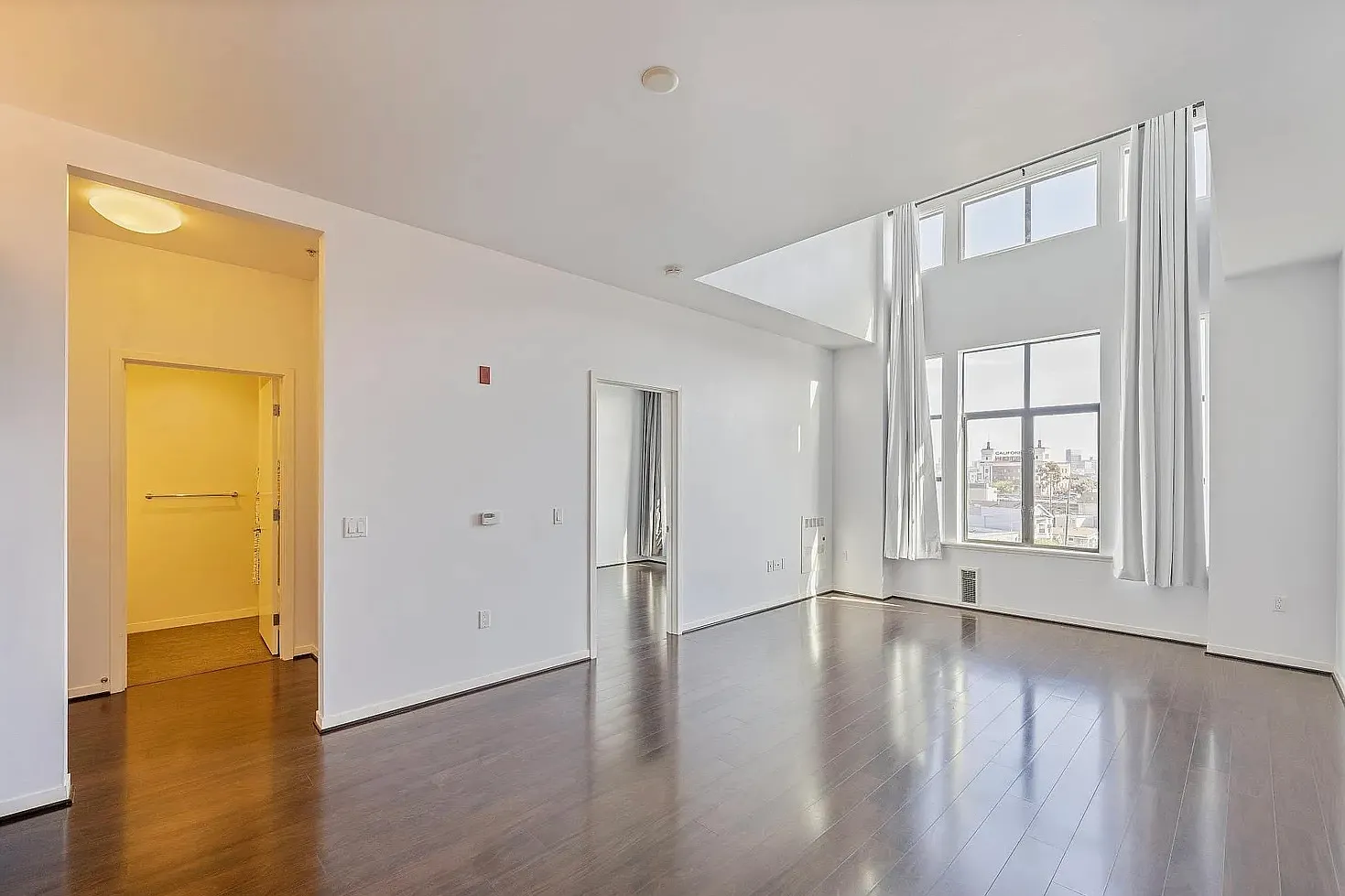 1 bed, 700 sqft, $2,500 — Photo 4