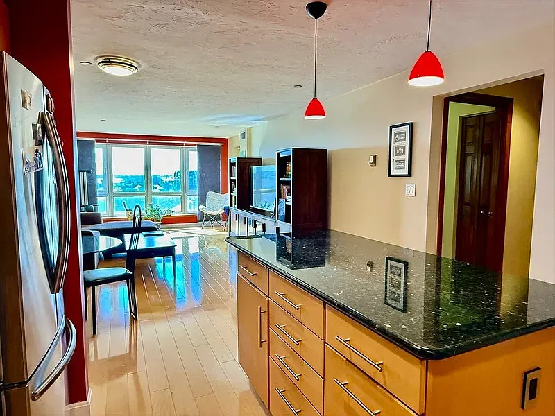 1 bed, 1.0 bath, 820 sqft, $1,870 — Photo 3