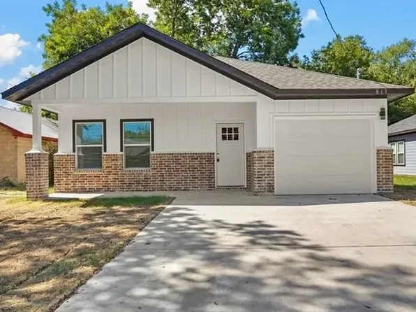 803 Jones St, Greenville, TX 75401