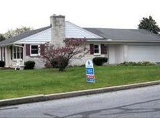 815 Cedar Crest Dr, Lebanon, PA 17046