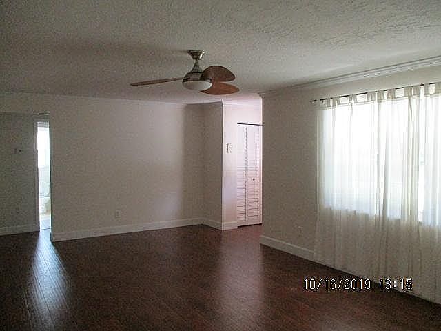 1st image of 887 Sugar House Ct