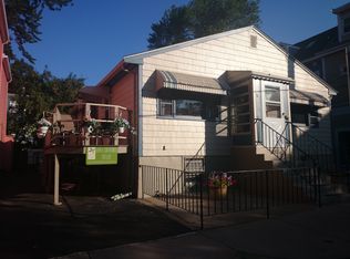 18 Mead St, Charlestown, MA 02129