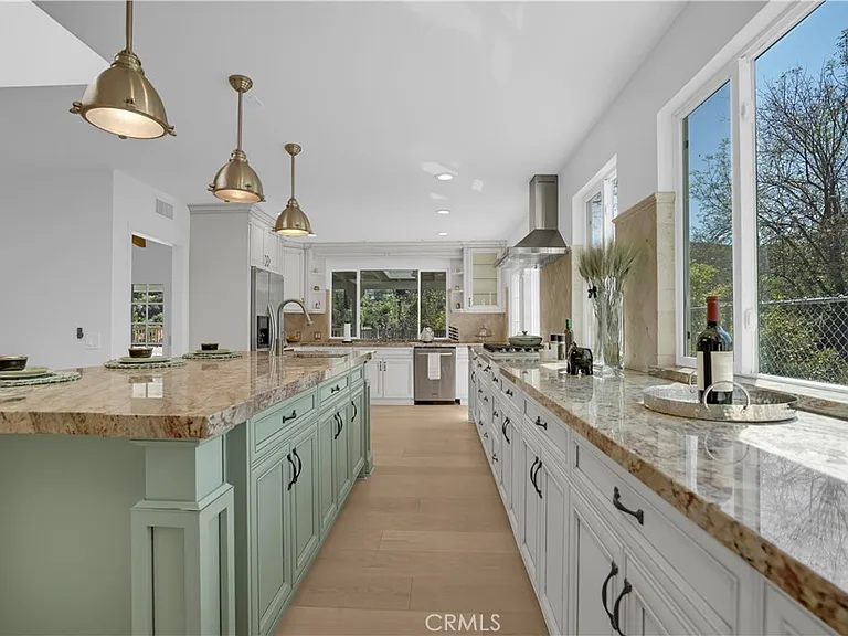 22740 Liberty Bell Rd — Photo 3